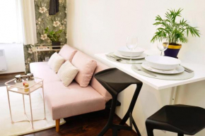 Lazy Sofa ° Apartment